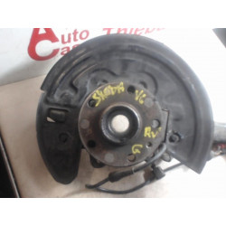 Fusee avant gauche SKODA  d’occasion