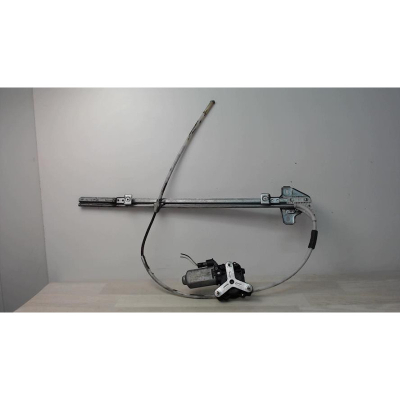 Mecanisme de leve vitre electrique avant gauche RENAULT MASTER 2 PHASE 1 d’occasion