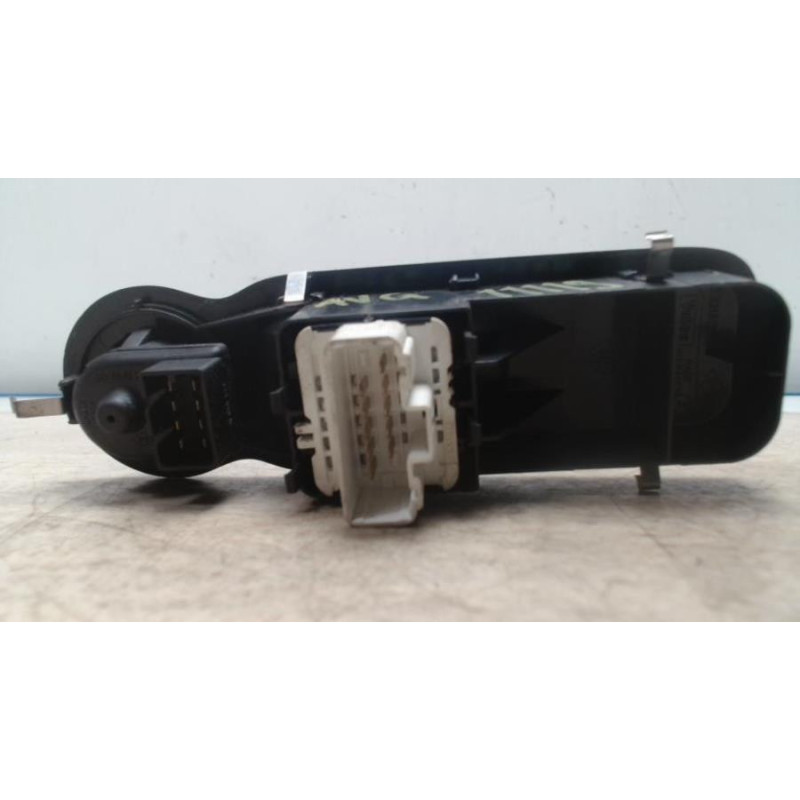Interrupteur de leve vitre avant gauche OPEL VECTRA B PHASE 2 d’occasion