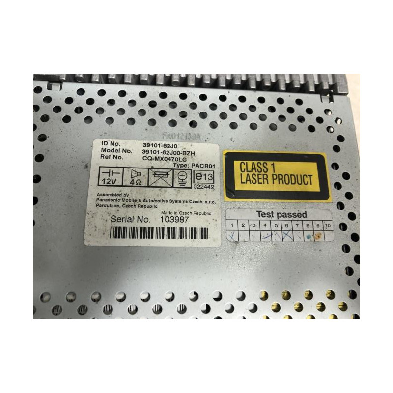 Autoradio d'origine SUZUKI SWIFT 3 d’occasion