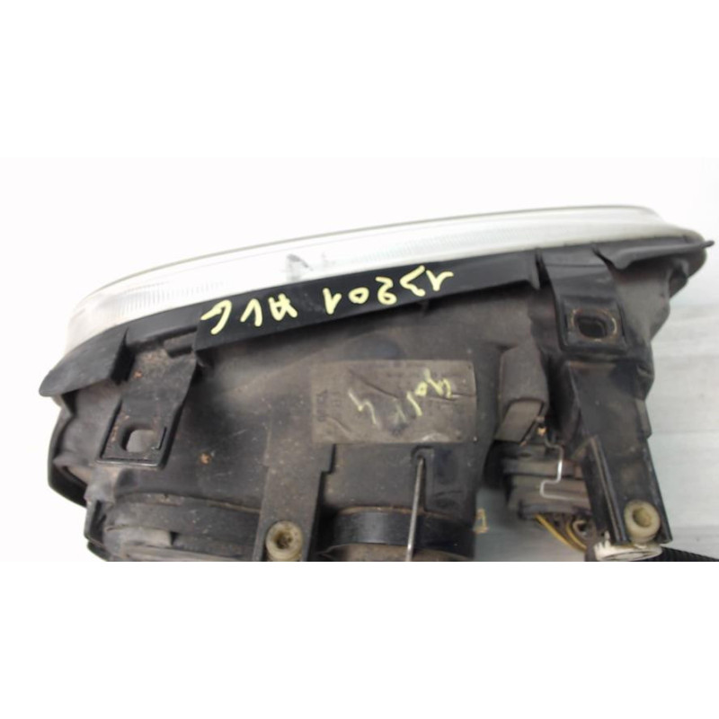 Optique avant principal gauche (feux)(phare) VOLKSWAGEN GOLF 4 d’occasion