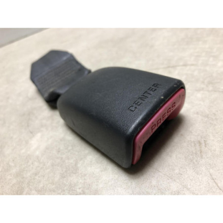 Attache ceinture arriere centrale SUZUKI SWIFT 3 d’occasion