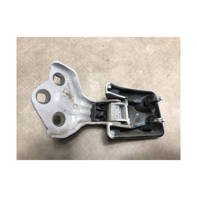 Charniere de porte de coffre droit PEUGEOT EXPERT 4 d’occasion