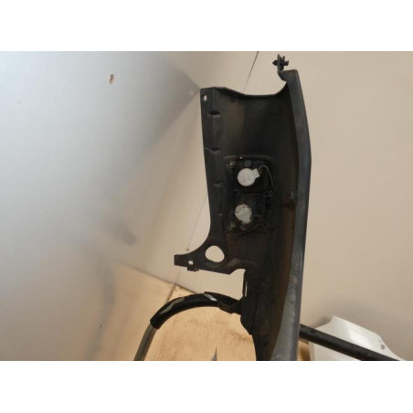 Moulure de pare choc arriere RENAULT TRAFIC 2 PHASE 2 d’occasion