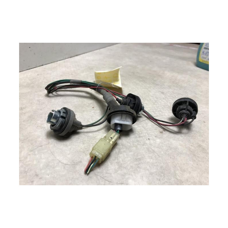 Platine feu arriere droit SUZUKI SWIFT 3 d’occasion