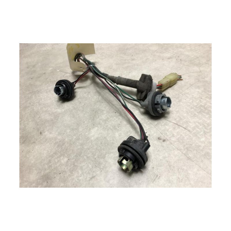 Platine feu arriere gauche SUZUKI SWIFT 3 d’occasion