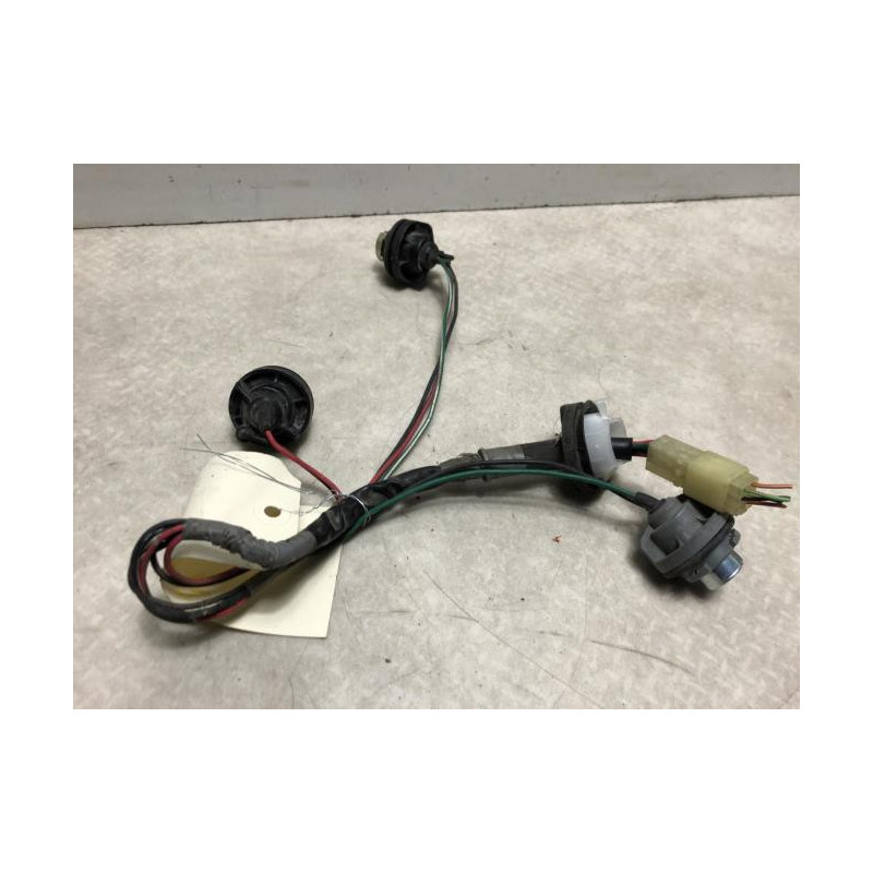 Platine feu arriere gauche SUZUKI SWIFT 3 d’occasion