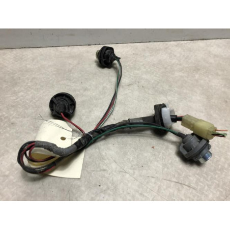 Platine feu arriere gauche SUZUKI SWIFT 3 d’occasion