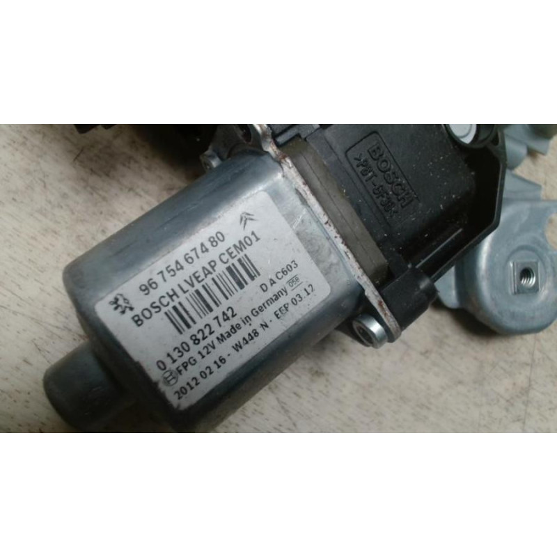Leve vitre electrique avant gauche PEUGEOT 308 1 PHASE 2 d’occasion