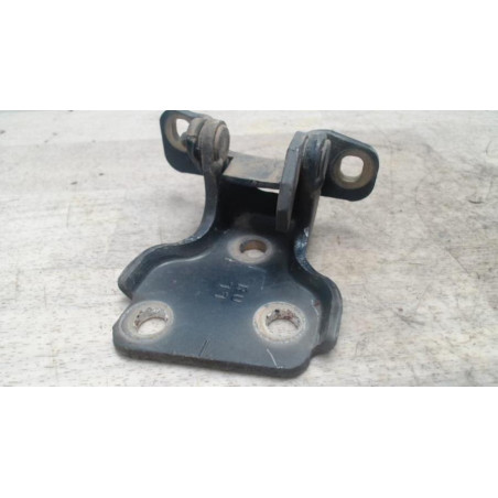 Charniere de porte avant gauche LAND ROVER FREELANDER 1 PHASE 1 d’occasion