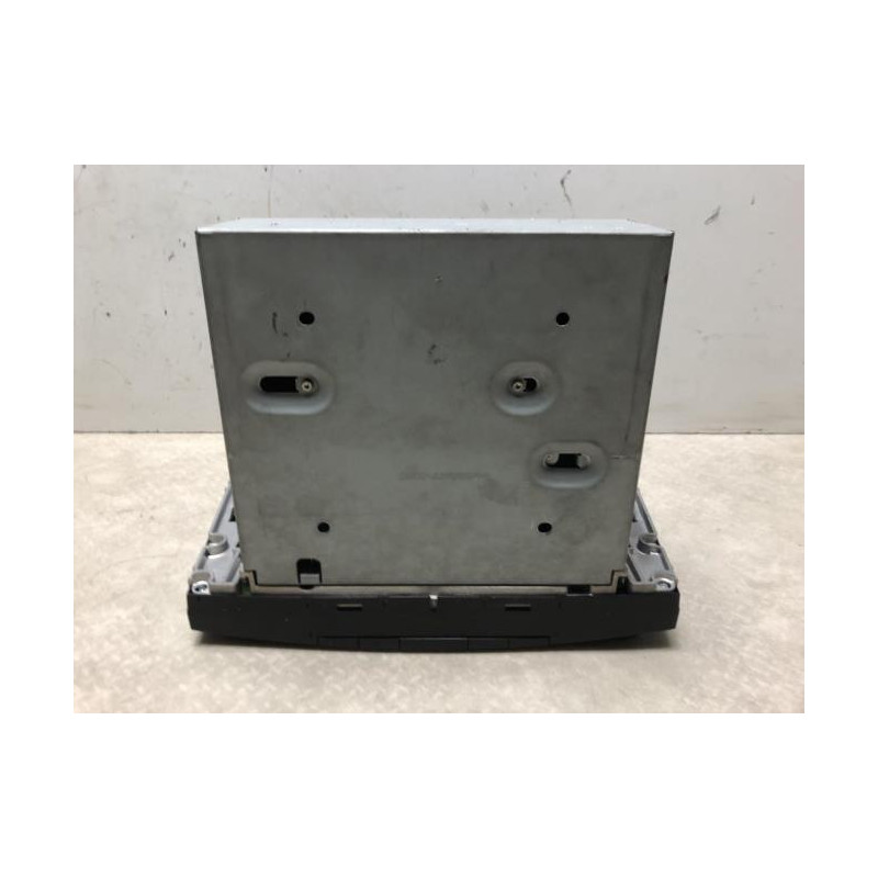 Autoradio d'origine MERCEDES CLASSE CLS 219 PHASE 1 d’occasion