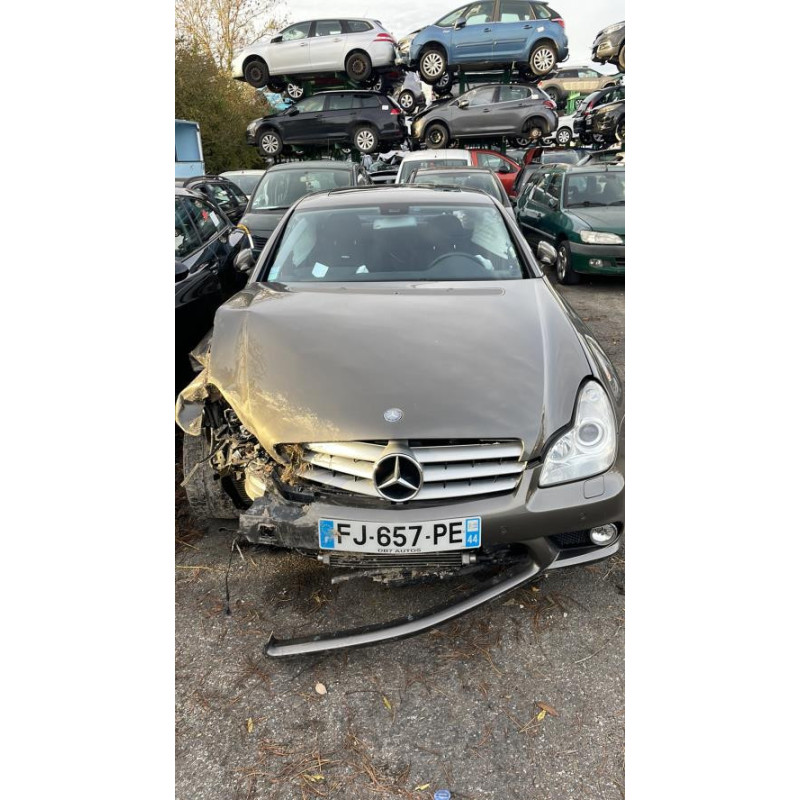 Autoradio d'origine MERCEDES CLASSE CLS 219 PHASE 1 d’occasion