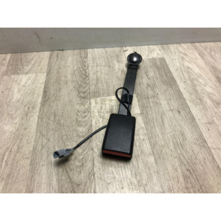 Attache ceinture avant gauche RENAULT CAPTUR 1 PHASE 1 d’occasion