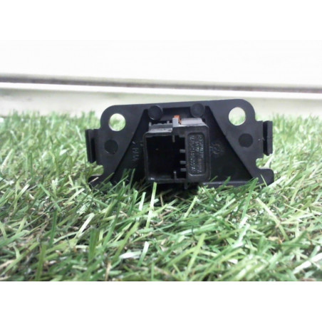 Bouton de warning PEUGEOT 307 PHASE 1 d’occasion