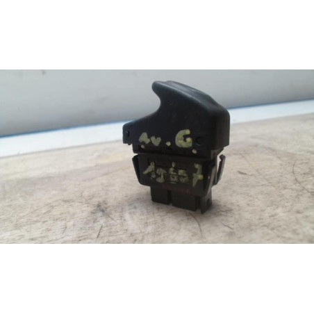 Interrupteur de leve vitre avant gauche RENAULT CLIO 2 PHASE 2 d’occasion