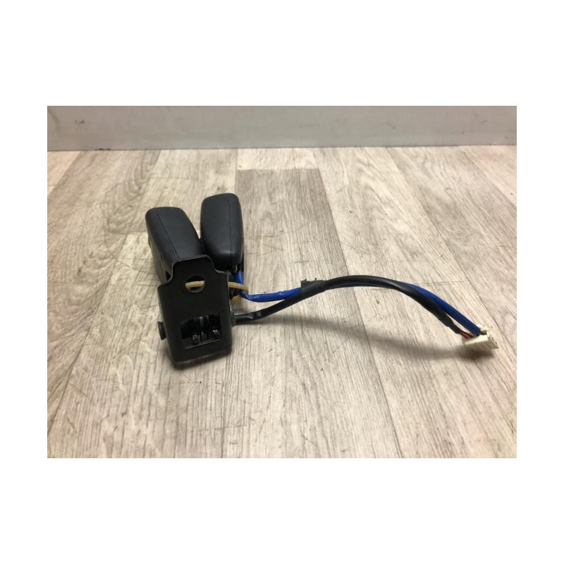 Attache ceinture arriere gauche HYUNDAI I 30 1 PHASE 1 d’occasion