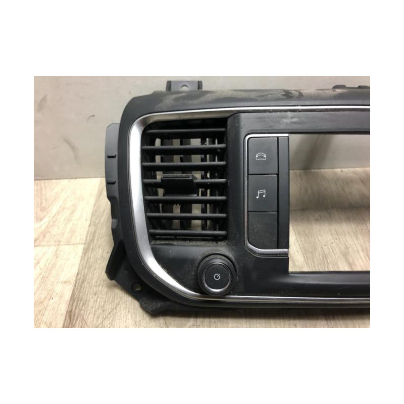 Facade autoradio PEUGEOT EXPERT 4 d’occasion