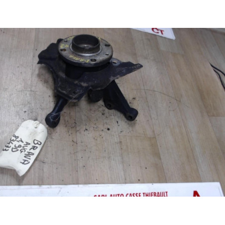 Fusee avant gauche FIAT BRAVA 1.9 D d’occasion