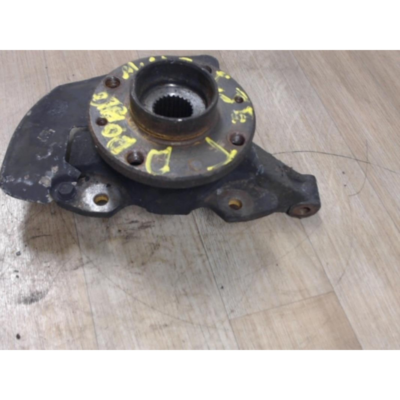 Fusee avant gauche FIAT  d’occasion