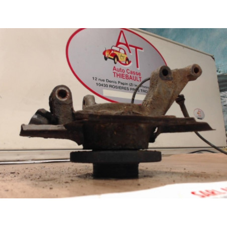 Fusee avant gauche FIAT  d’occasion