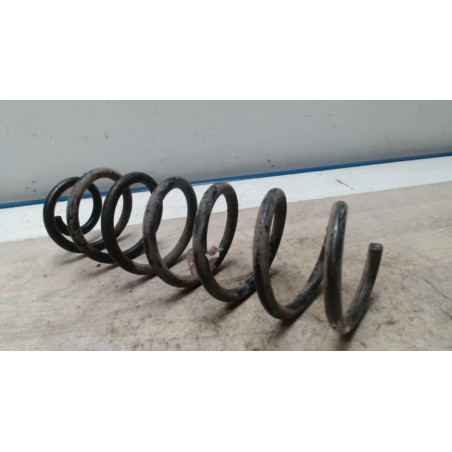 Ressort de suspension arriere gauche RENAULT SCENIC 3 PHASE 1 d’occasion