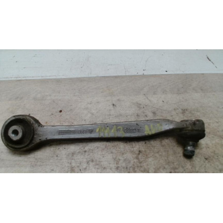 Bras de suspension superieur avant droit AUDI A4 2 AVANT PHASE 1 BREAK d’occasion