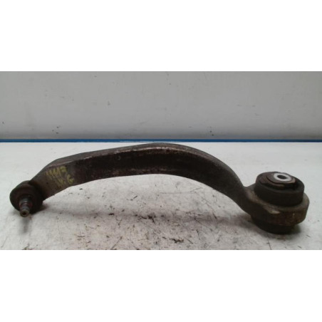 Bras de suspension superieur avant gauche AUDI A4 2 AVANT PHASE 1 BREAK d’occasion