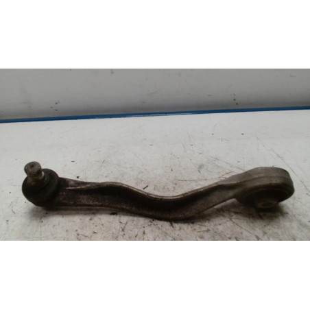 Bras inferieur avant droit AUDI A4 2 AVANT PHASE 1 BREAK d’occasion