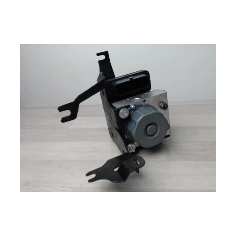 Bloc ABS (freins anti-blocage) RENAULT CLIO 4 PHASE 2 d’occasion