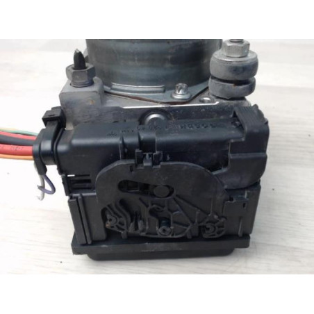 Bloc ABS (freins anti-blocage) RENAULT CLIO 3 PHASE 1 d’occasion
