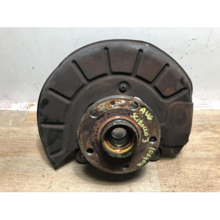 Fusee avant gauche VOLKSWAGEN SCIROCCO 3 PHASE 1 COUPE d’occasion