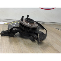 Fusee avant gauche NISSAN ALMERA d’occasion