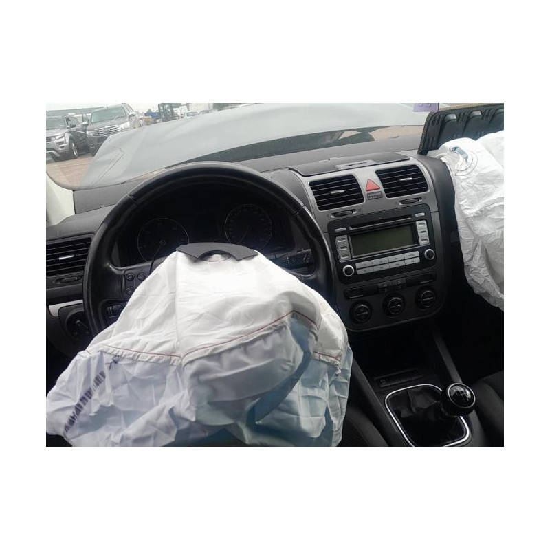 Autoradio d'origine VOLKSWAGEN GOLF 5 d’occasion