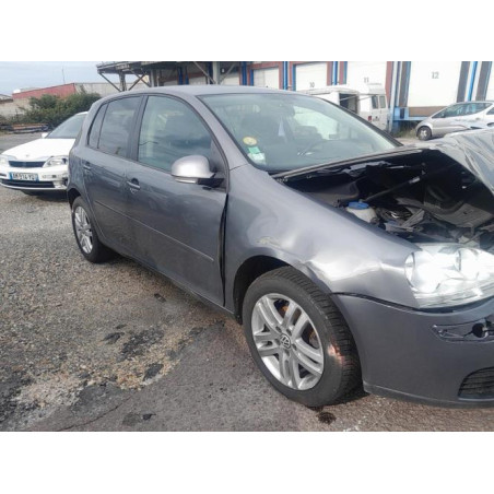 Autoradio d'origine VOLKSWAGEN GOLF 5 d’occasion