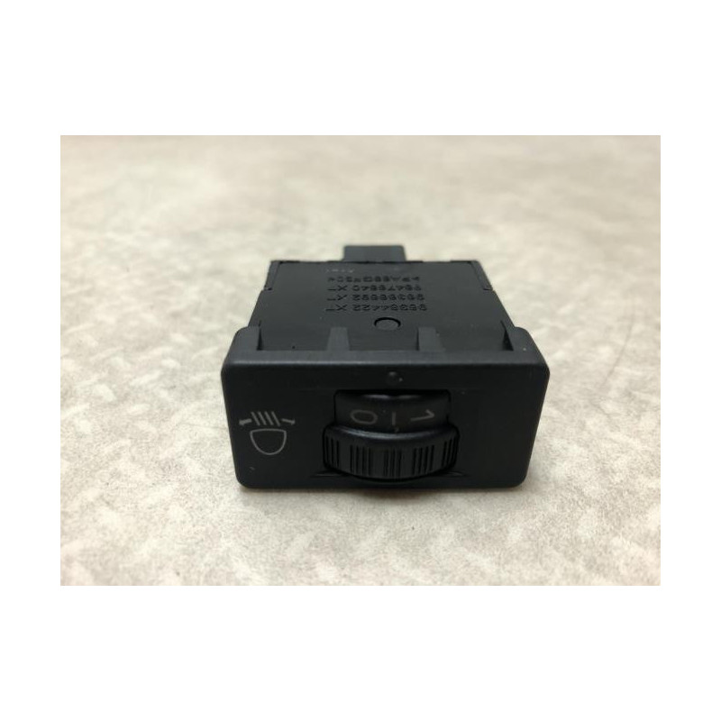 Commande de reglage hauteur de phare CITROEN C5 2 d’occasion