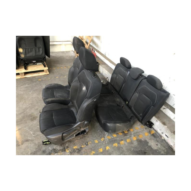 Interieur complet RENAULT MEGANE 4 PHASE 1 d’occasion