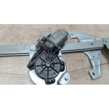 Leve vitre electrique avant droit PEUGEOT 107 PHASE 2 d’occasion