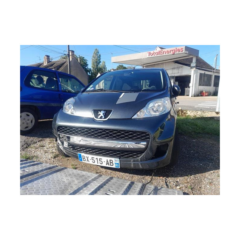 Bouton de coffre PEUGEOT 107 PHASE 2 d’occasion