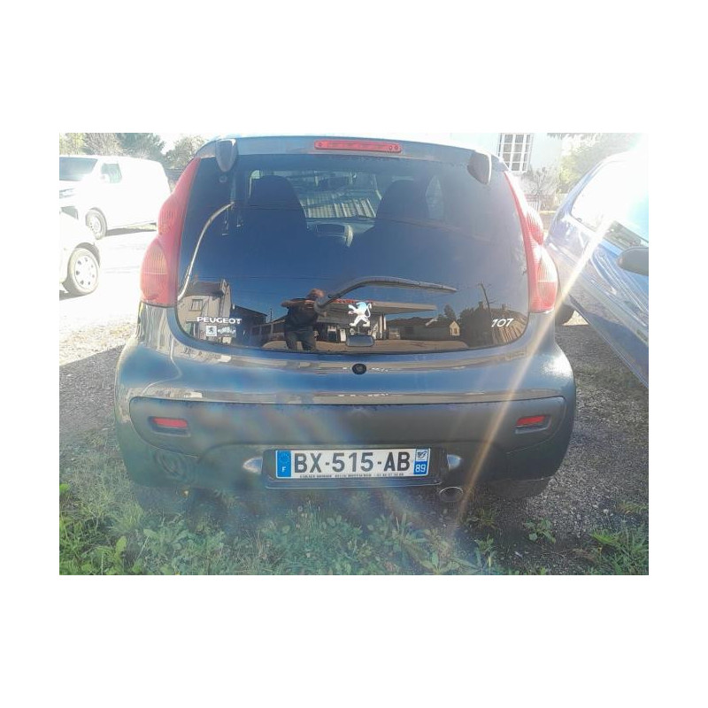 Bouton de coffre PEUGEOT 107 PHASE 2 d’occasion