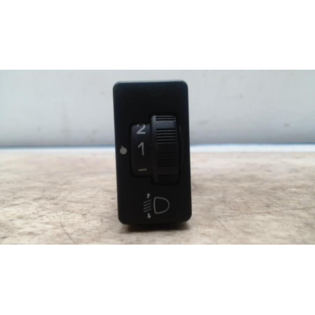 Commande de reglage hauteur de phare PEUGEOT 107 PHASE 2 d’occasion