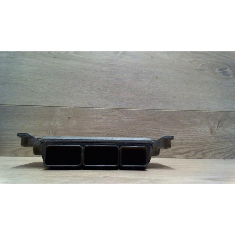 Calculateur moteur PEUGEOT 106 PHASE 2 d’occasion
