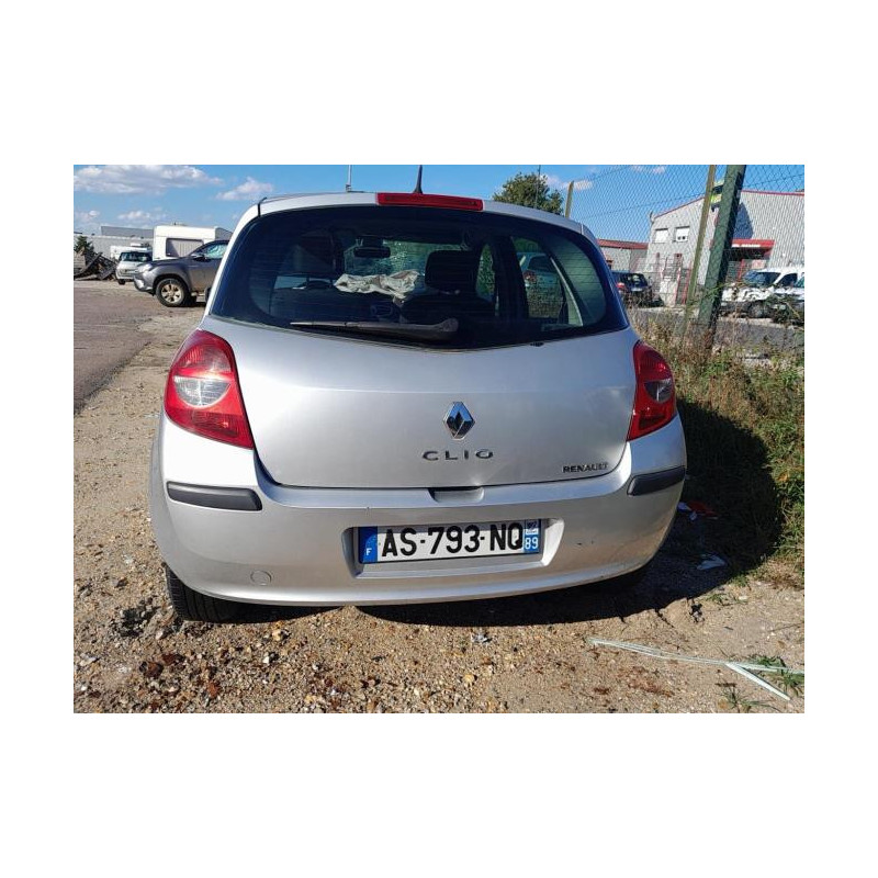 Interrupteur de leve vitre avant gauche RENAULT CLIO 3 PHASE 1 d’occasion