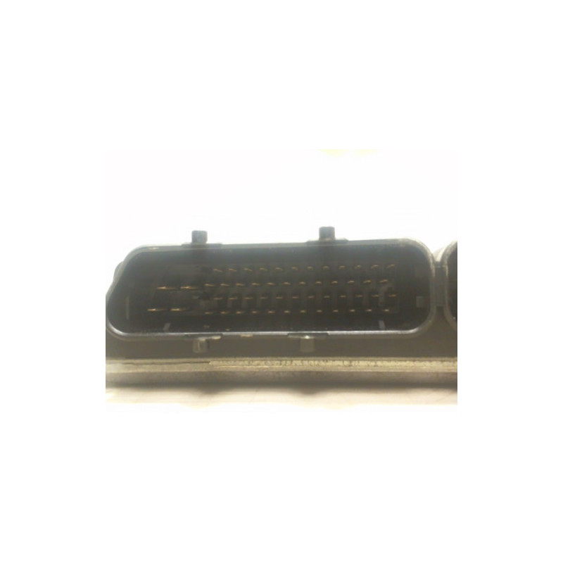 Calculateur moteur VOLKSWAGEN PASSAT 4 PHASE 1 d’occasion