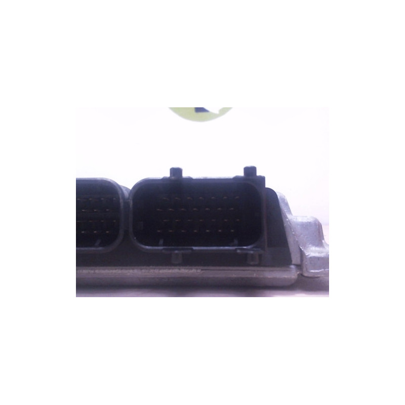 Calculateur moteur VOLKSWAGEN PASSAT 4 PHASE 1 d’occasion