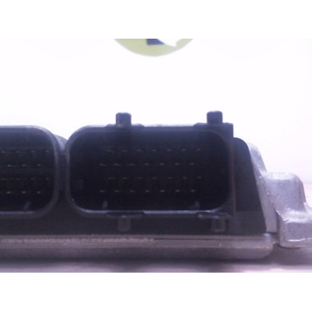 Calculateur moteur VOLKSWAGEN PASSAT 4 PHASE 1 d’occasion