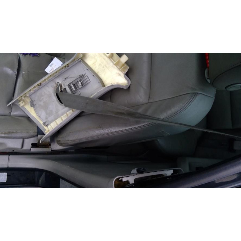 Bras essuie glace avant droit AUDI A4 2 PHASE 2 d’occasion