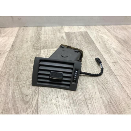 Aerateur tableau de bord avant gauche AUDI A4 2 PHASE 2 d’occasion