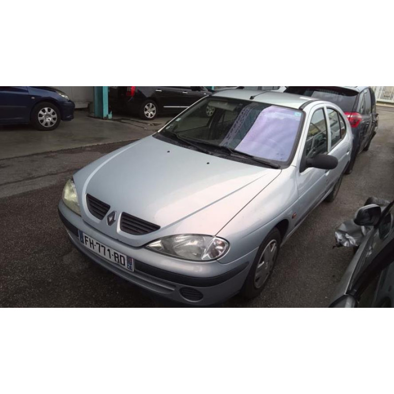 Verin de capot RENAULT MEGANE 1 PHASE 2 d’occasion