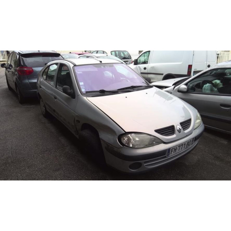 Verin de capot RENAULT MEGANE 1 PHASE 2 d’occasion