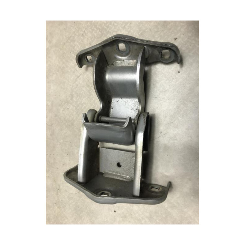 Charniere de porte de coffre gauche RENAULT TRAFIC 2 PHASE 1 d’occasion